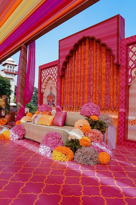a rajasthani mela style mehndi, a mughal sangeet and a jaipuri pink wedding mandap this couple’s destination wedding was a vivid one!